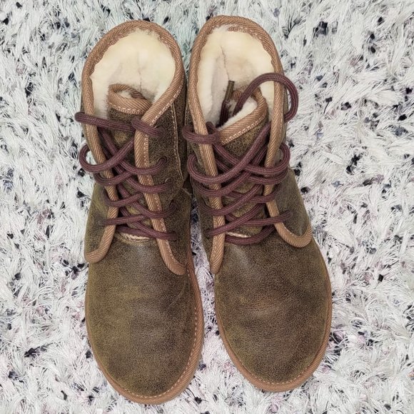 Women's Leather Dusty Mid Bomber Boots - Picture 4 of 9